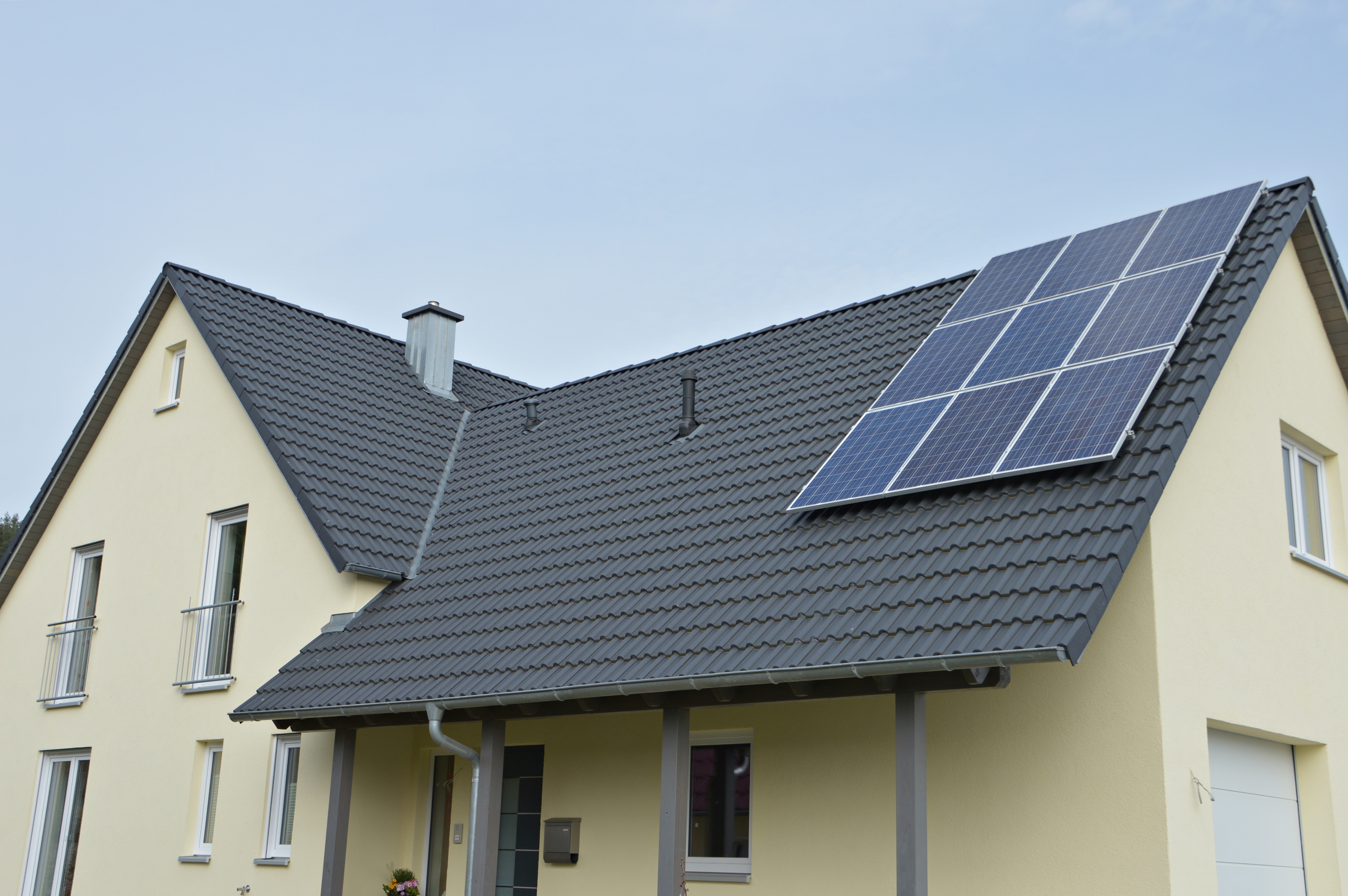 Read more about the article 10KWp, PV Anlage mit 2 SMA Wechselrichter