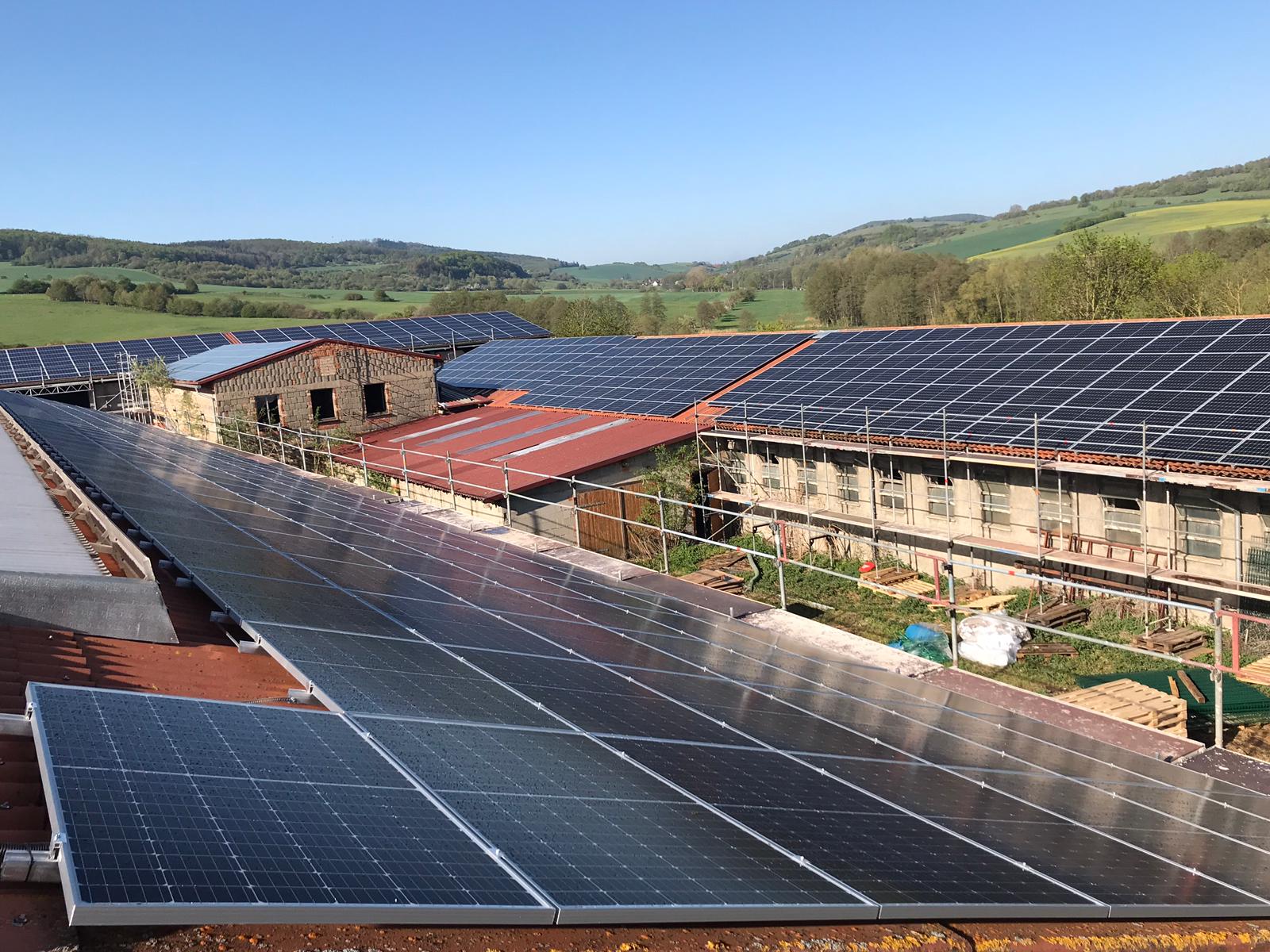 Read more about the article Neu! 2020, 750 kWp Photovoltaikanlage, Volleinspeisung, Direktvermarktung