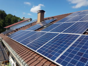 Read more about the article 9,98 kWp Photovoltaikanlage mit Delta Wechselrichter und Tesla Powerwall Speicher