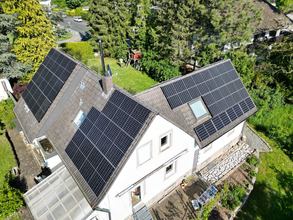 Wie groß darf eine private Solaranlage sein in Deutschland